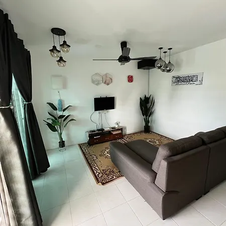 Chempaka Homestay Seri Iskandar Exterior photo
